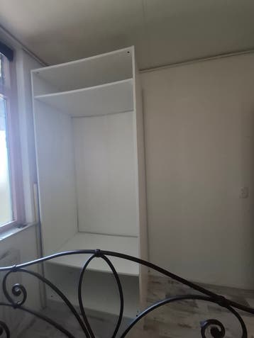 Ikea Pax kast 100x58x220 met 2 planken - gratis af te halen