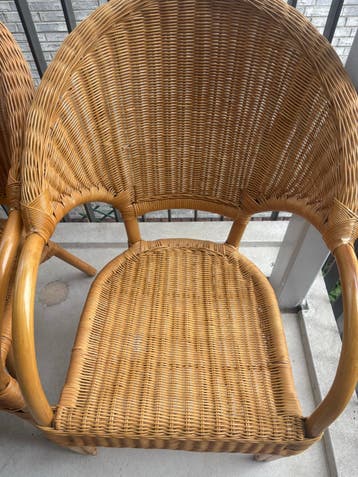 Set van 4 rotan stoelen - gratis