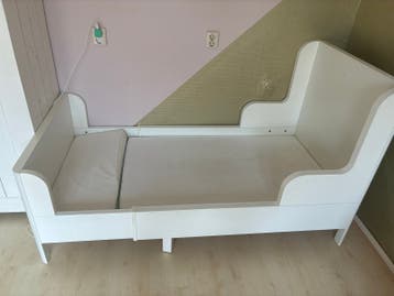 Gratis IKEA meegroeibed met matras (3 delen)