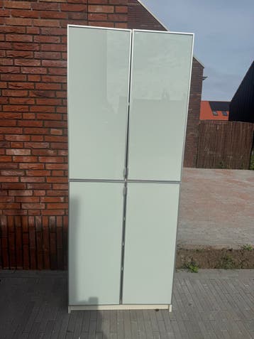 2 Billy kasten gratis af te halen