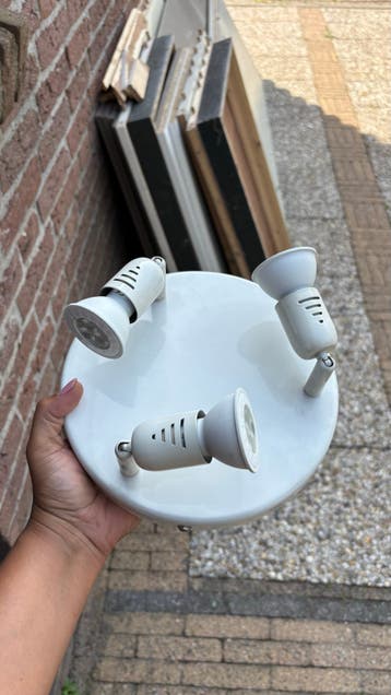 Witte plafondlamp met 3 verstelbare spots