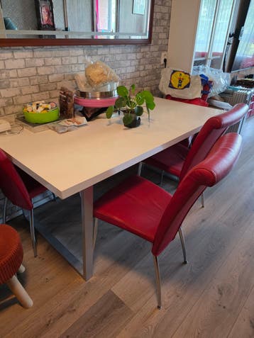 6 Eet stoelen gratis halen