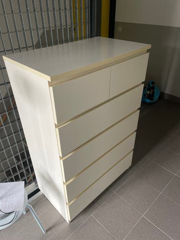 Gratis IKEA MALM ladekast 6 lades