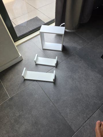 Shelf