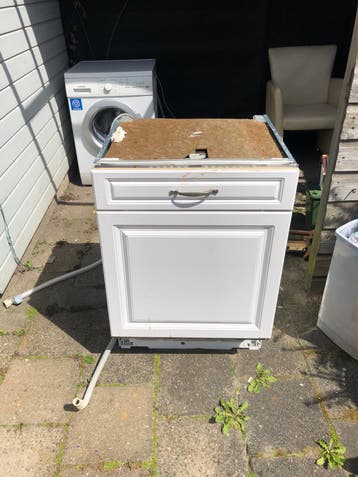 Gratis Siemens vaatwasser, inbouw, gebruikt, defect