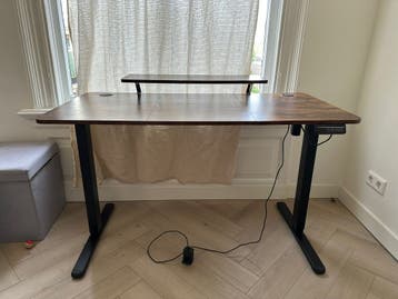 Adjustable Electric Work Table