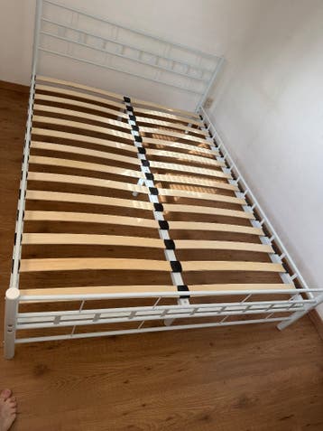 Metalen ledikant 2.00*1.40 M