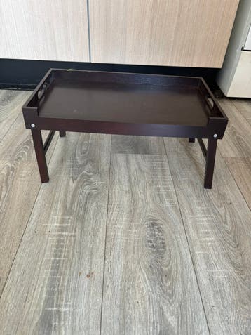 Ontbijt tafel bruin