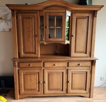 Buffetkast blank eiken patiné (toog kast) met vitrine