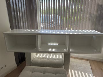 2 maal IKEA Besta TV meubel wit 180x40x38 cm GRATIS