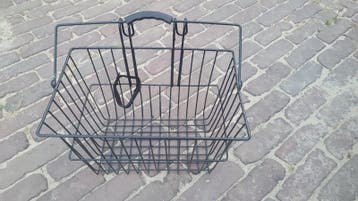 Metalen fietsmand, gratis