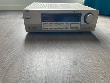Gratis op te halen jvc versterker met sony speakerset en sub