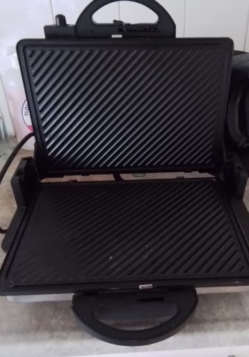Contactgrill  ( met klein defect?)