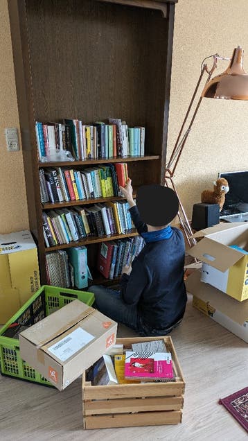Houten (mdf met houtfineer) boekenkast