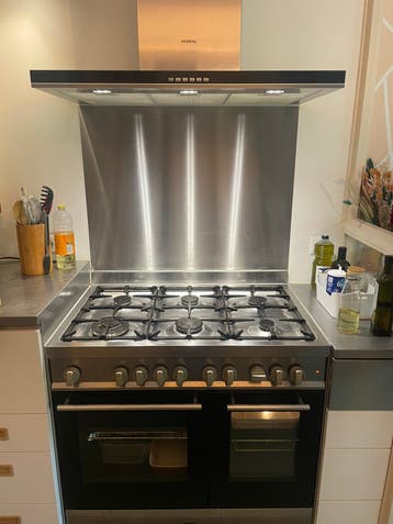 5 pits Pelgrim fornuis met dubbele oven - gratis