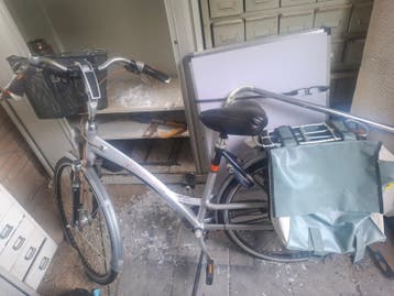 Gratis! Batavus fiets met lekke band, verder in goede staat