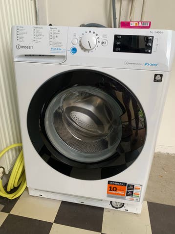 Indesit Innex Wasmachine 7kg 1400 toeren 2 jaar oud