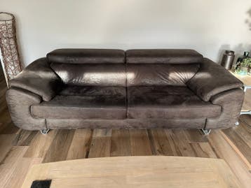 Comfortabele 2-zitsbank en 2 1/2 zitsbank bruin