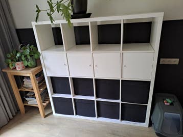 Witte Kalax kast met 16 vakken