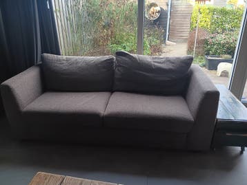 Comfortabele tweepersoonsbank - Bruin