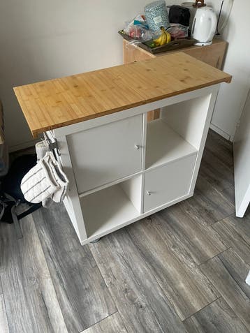 IKEA Kallax Kast met bovenkant en wieltjes