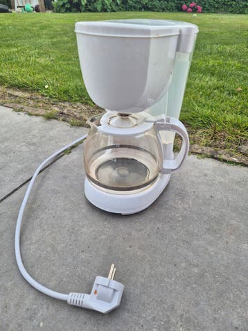 Koffiezetapparaat met ingebouwd filter
