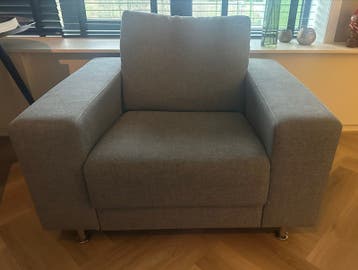 Grijze fauteuil van Goossens
