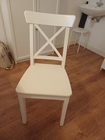 Witte eetkamerstoelen (4x)