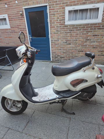 Scooter - gratis af te halen (defect)