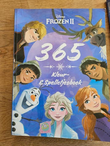 Frozen kleur/spelletjesboek