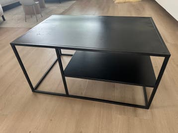 Zwart tafeltje (niet zwaar) 90x60x45 cm