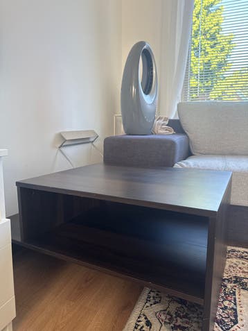 Donkerbruine salontafel met opbergruimte