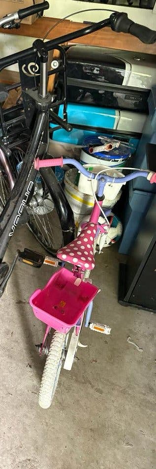 Kinderfietsje €10