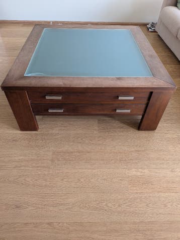 Salontafel massief notenhout  >  Gratis!