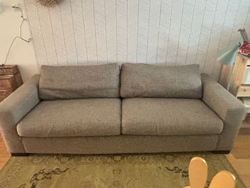 Comfortabele bank - 235cm breed, 94 cm diep