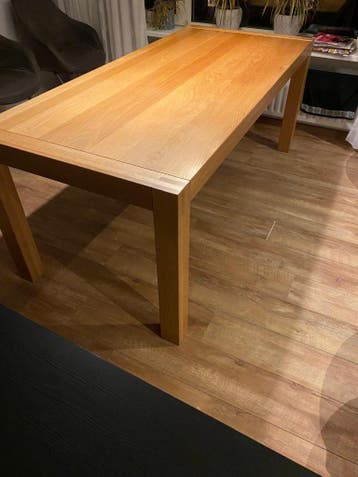 eetkamertafel