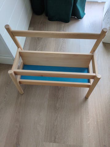 Ikea Flisat boekenstandaard