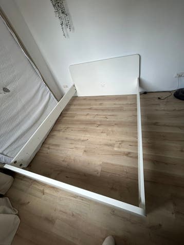 Wit bed ikea