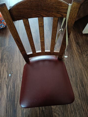 6 stoelen incl solide eiken tafel