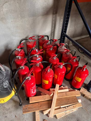 Brandblussers gratis 6 kilo stuk of 22 meeste schuim