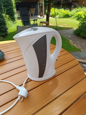 Waterkoker, 1 liter, GRATIS