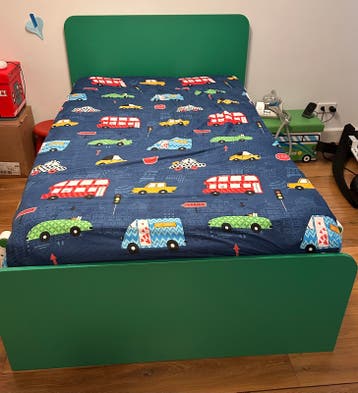 Free Bed and Matress
