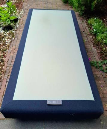 Boxspringbed 90x200 in zeer goede staat, gratis