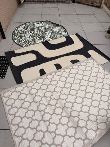 Gratis drie buitenkleden