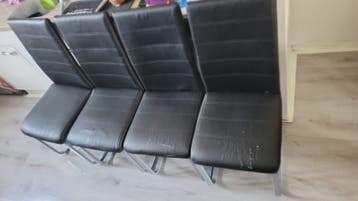 4 eetkamerstoelen