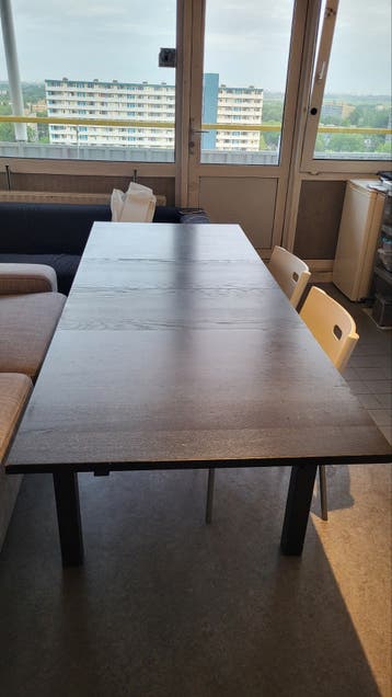 Eettafel zwart (uitschuifbaar)