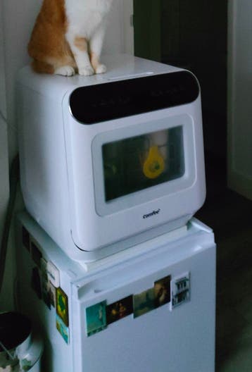 Comfee countertop mini dishwasher