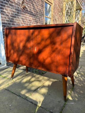 Vintage Midcentury Kast
