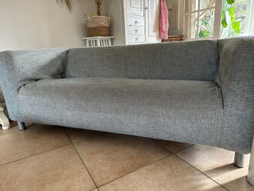 Gratis klippan ikea bank met grijsblauwe hoes