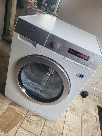 AEG warmtepomdroger  Type t76789nih1 8 kilo